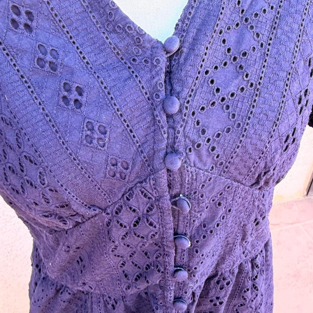Navy blue eyelet button up dress with puffy sleeves - Picture 3 of 8